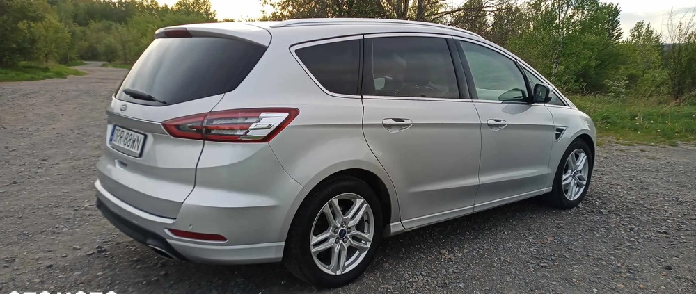 Ford S-Max cena 73000 przebieg: 106000, rok produkcji 2016 z Prudnik małe 211